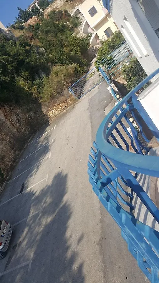 Hotel Dea ساراندا